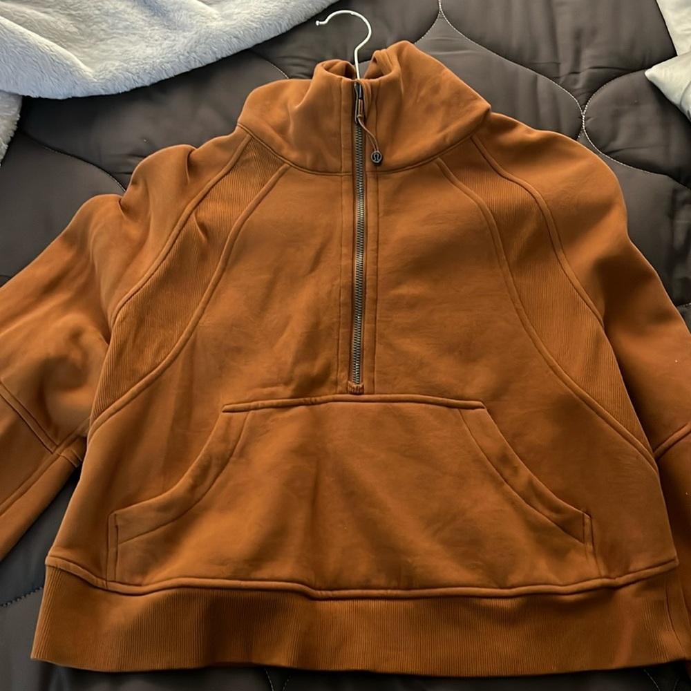 Lululemon Scuba